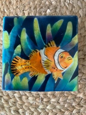 Capiz Shell  From The Window Pane Oyster Trinket/Keepsake Box Philippines